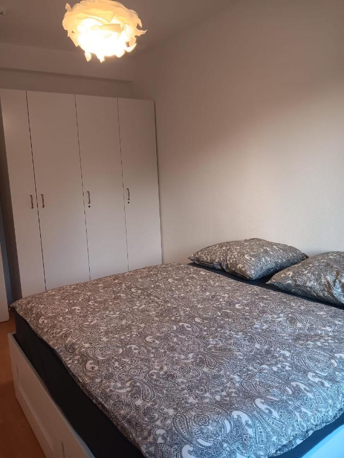 Spacious 70sqm In Popular Location Appartement Düsseldorf
